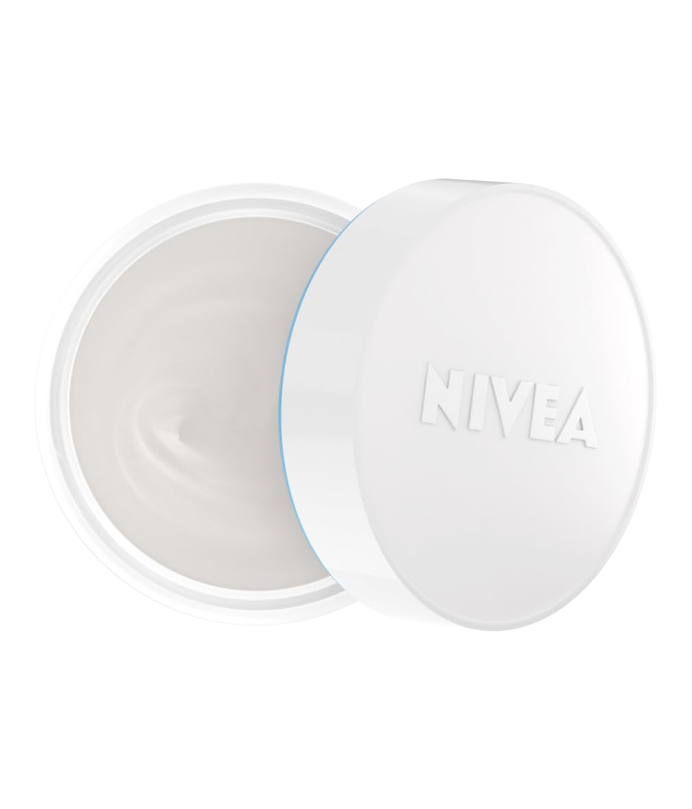 NIVEA Crema de Día Refrescante - Crema Facial Hidratante - Refresca e Hidrata la Piel - Previene las Manchas - Protección Solar PF30 - Con Vitamina E - Uso Diario - Piel Normal y Mixta -50 ml